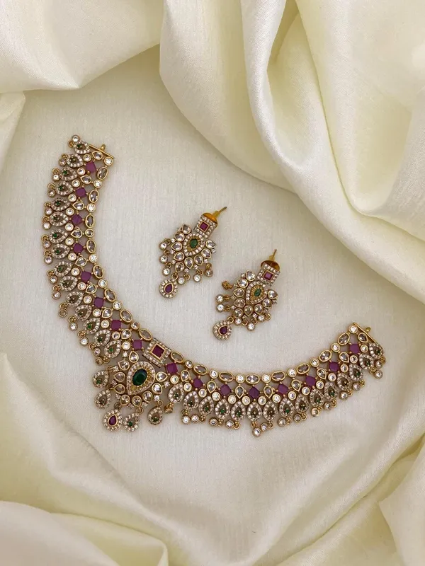 Royal_Look_trendy_Ad_matte_finish_Necklace_set