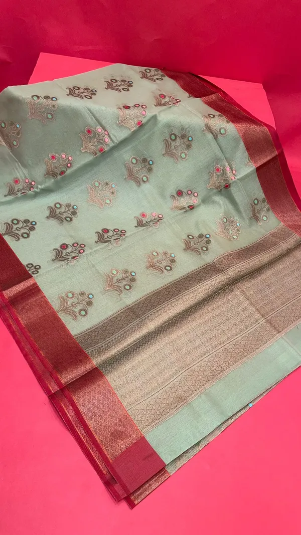 Green_Cotton_Blend_Banarasi_Sarees_For_Women