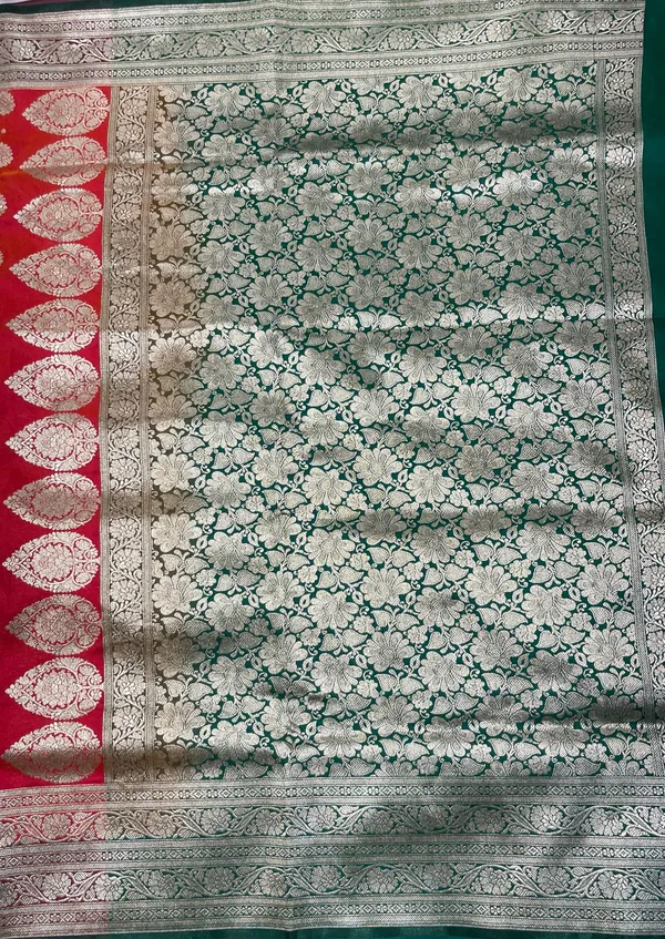 Humairah_Presents_Orange_Satin_Silk_Zari_Booti_and_Contrast_Green_2D_Zari_Border_and_Heavy_Floral_Jaal_Pallu_Banarasi_Saree_with_Green_Blouse