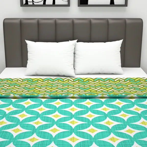 Geometric_Double_Dohar_for_AC_Room_(Polyester,_Green_and_Yellow)