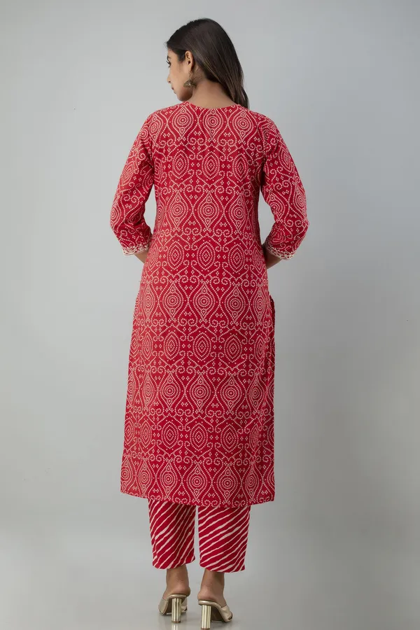 Stylish_&_Elegant_Women_Kurta_Pant_Dupatta_Set