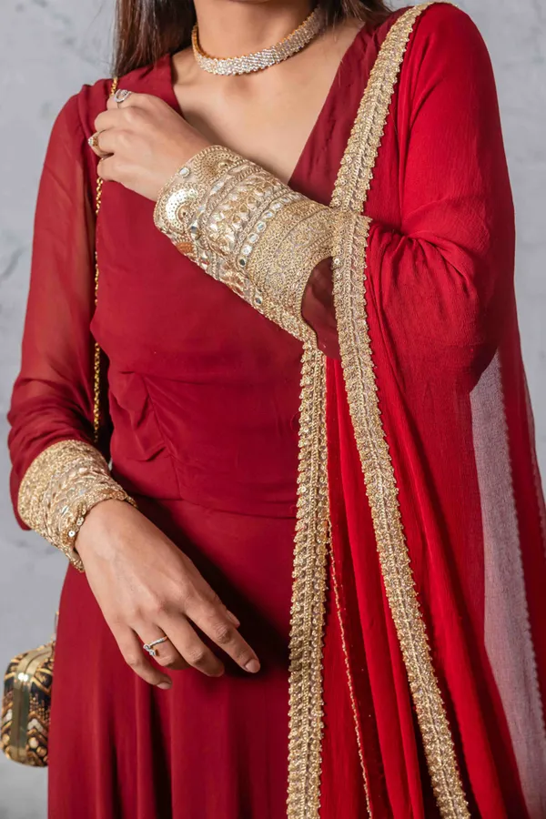 Anarkali_Style_Georgette_Maroon_Women_Suit