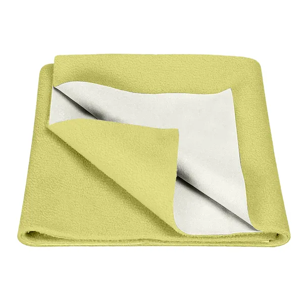 _Waterproof_Bed_Protector,_Anti-Piling_Fleece_Extra_Absorbent_Quick_Dry_Sheet,_Baby_Bed_Protector,_Medium_Size(70_X_100_CM),_Pack_of_1_-YELLOW
