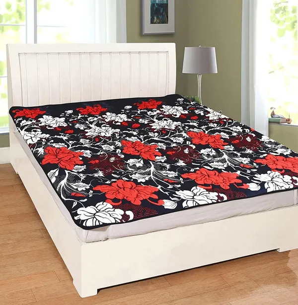 Waterproof_Mattress_Protector_by_By_FibreTouch_-_BLACK