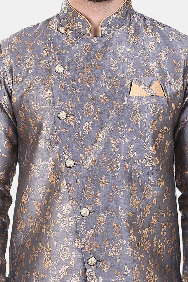 Floral_Print_Grey_Jacquard_Sherwani_With_Patiyala