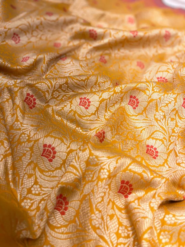 Humairah_Presents_Gold_Katan_Silk_Floral_Zari_Mina_Jaal_with_Banarasi_Zari_2D_Border_and_Pallu_with_Gold_Blouse