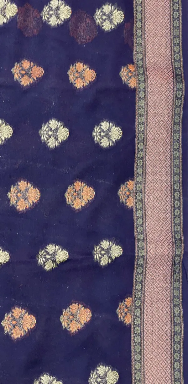 Humairah_Presents_Pure_Handloom_Navy_Blue_Chiffon_Resham_Floral_Mina_Booti_with_Paisley_Mina_Zari_Border_and_Tilfi_Zari_Border_with_Red_Blouse