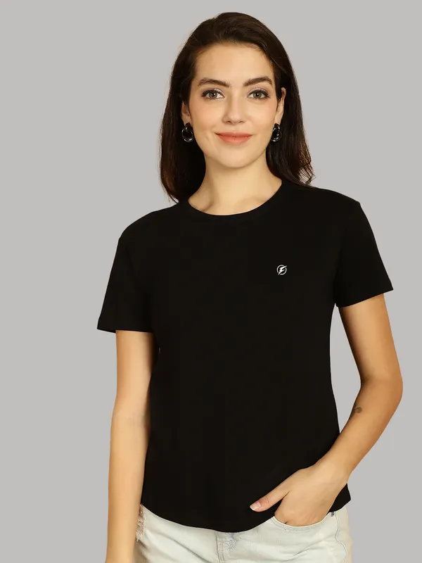 Pack_of_2_Black_&_Red_Cotton_Round_Neck_T-Shirt_For_Women