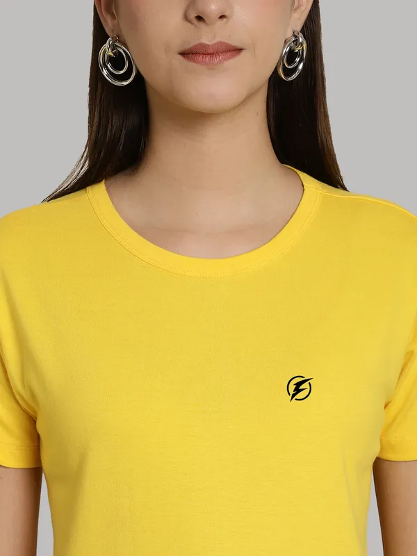 Pack_of_2_Yellow_&_Turquoise_Blue_Cotton_Round_Neck_T-Shirt_For_Women
