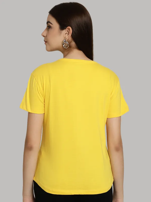 Pack_of_2_Yellow_&_Sea_Green_Cotton_Round_Neck_T-Shirt_For_Women