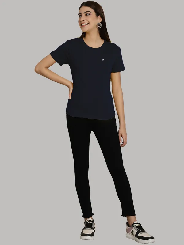 Pack_of_2_Maroon_&_Navy_Blue_Cotton_Round_Neck_T-Shirt_For_Women