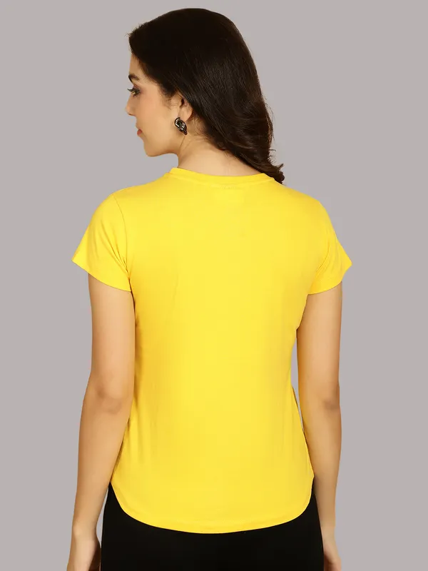 Pack_of_2_Yellow_&_Sea_Green_Cotton_Round_Neck_T-Shirt_For_Women