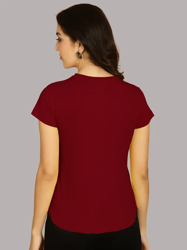 Pack_of_2_Maroon_&_Olive_Green_Cotton_Round_Neck_T-Shirt_For_Women