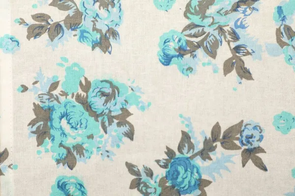 Pack_of_6_Pieces_Cotton_Blue_Floral_Printed_Place_Mat_for_Dining_and_Center_Table