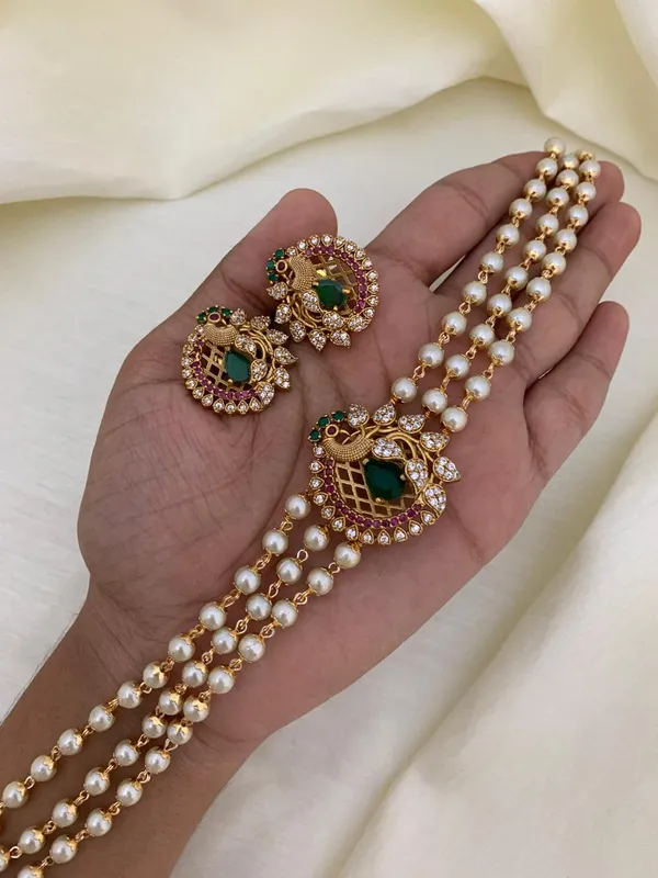 Bella_Nakshatra_CZ_Pearl_Choker_Set