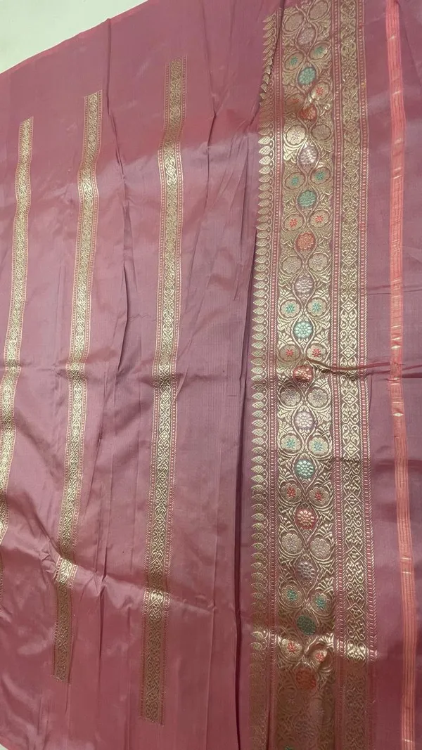 Humairah__Pure_Handwoven_Katan_Silk_Light_Purple_Kadhwa_Minakari_Floral_Boota_Jangla_Jaal_with_Kadhwa_Pallu_Zari_Border_and_Peach_Kadhwa_Blouse