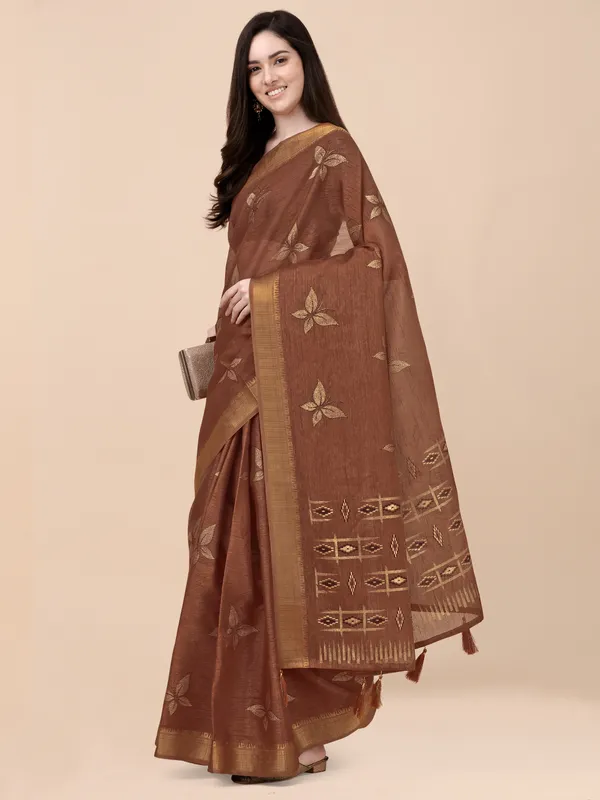 Tessar_Silk_Foil_pedding_Printed_And_Claasical_Zumka_Weaving_Border_Saree_With_Printed_Unstitched_Blouse_Piece
