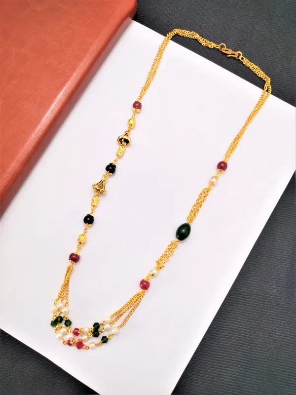 https://d1311wbk6unapo.cloudfront.net/NushopCatalogue/tr:f-webp,w-600,fo-auto/Western_Design_Traditional_Mala_Ruby_Green_GFKV1QJM6F_2023-01-31_1.jpg__Vamayukt