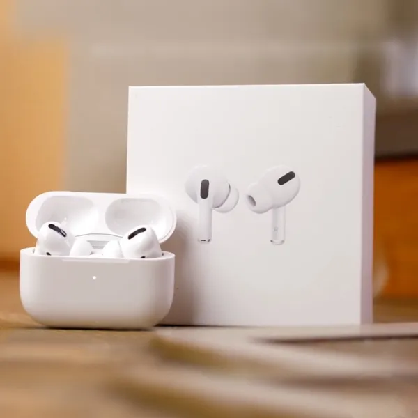 White_Bluetooth_Earphone_Airpods_Pro_Bluetooth_Headset