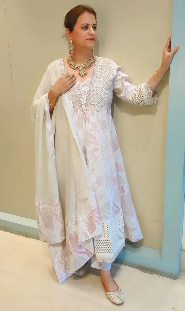 White_&__Pink_Cotton_Anarkali_Suit_For_Women
