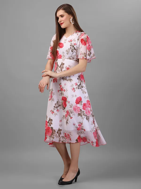 White_&_Red_Floral_Georgette_Maxi_Dress