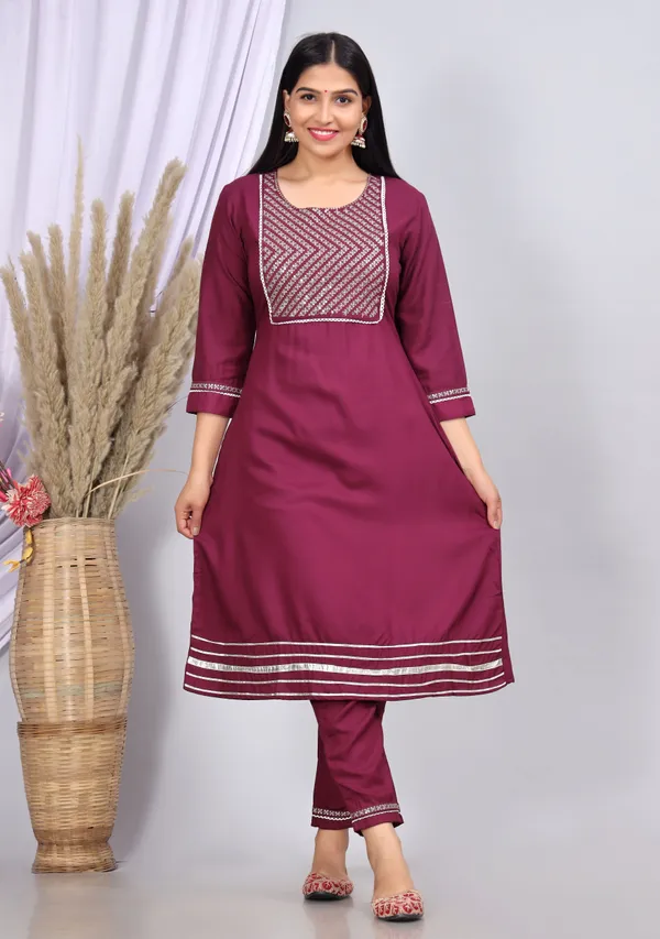 Purple_Viscose_Rayon_Printed_Casual_Wear_Kurta_And_Pant_For_Women