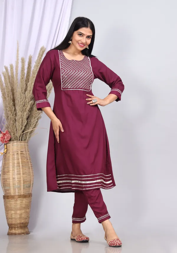 Purple_Viscose_Rayon_Printed_Casual_Wear_Kurta_And_Pant_For_Women