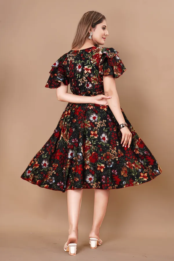 Women_Crepe_Tropical_Print_Layered_Knee_Length_Dress