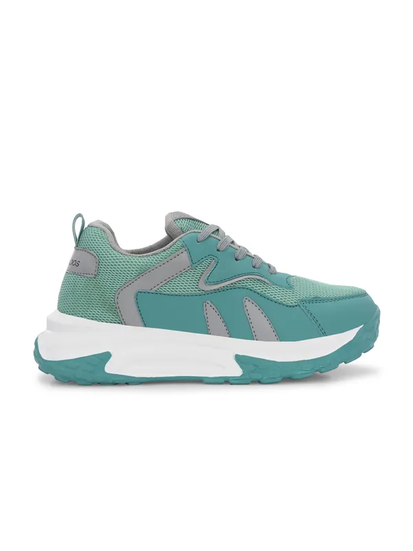 Women_Perforations_Lightweight_Sneakers