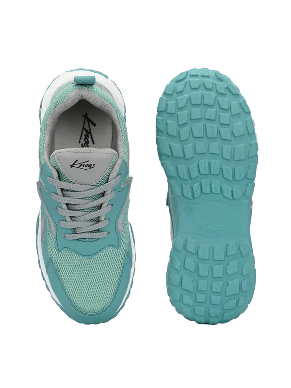 Women_Perforations_Lightweight_Sneakers
