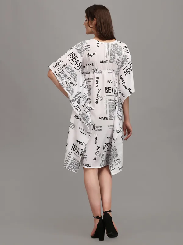 White_&_Black_Text_Paper_Print_Kaftan_Dress