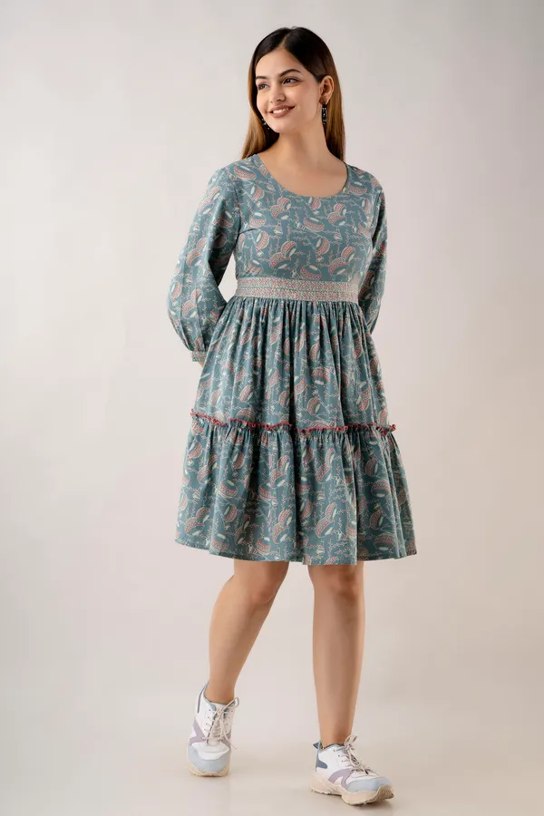 Women's_Floral_Printed_Cotton_Dress_with_Smocked_Waist