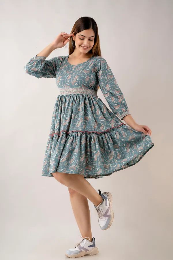 Women's_Floral_Printed_Cotton_Dress_with_Smocked_Waist