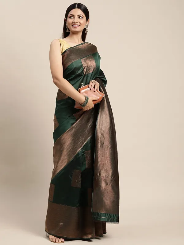 Green_Woven_Kanjivaram_100%_Pure_Silk_Saree_with_Free_Saree_Cover