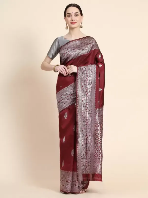 Maroon_Woven_Kanjivaram_100%_Pure_Silk_Saree_with_Free_Saree_Cover