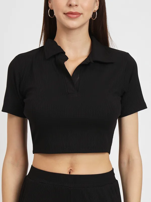Black_Shirt-Collar_Crop_T-shirt_With_Trousers_Co-ords_Set