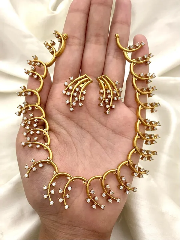 FLEUR_DREAMY_NECKLACE_SET