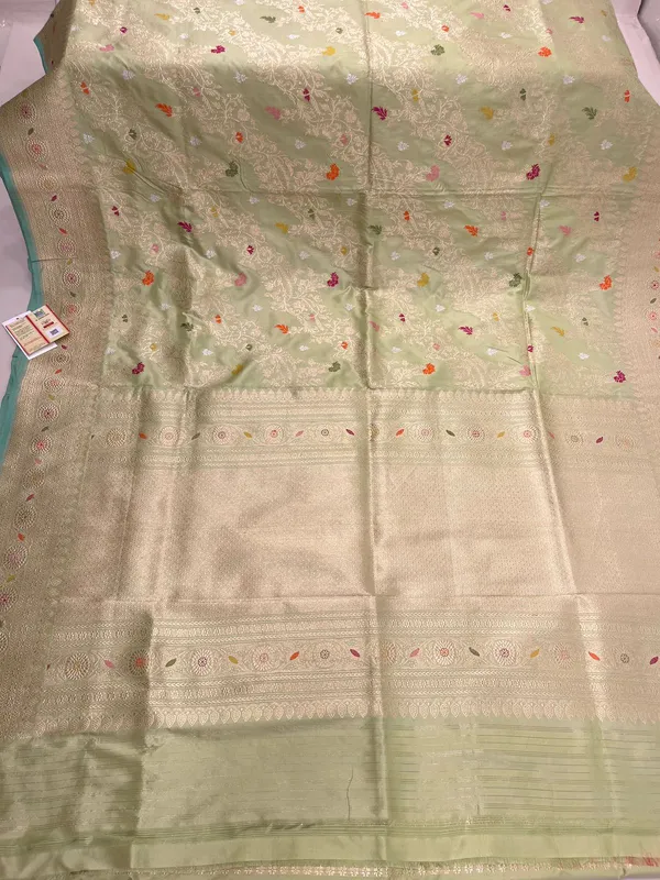 Humairah_Pure_Handloom_Pista_Green_Katan_Silk_Kadhwa_Meenakari_Jangla_Aada_Zari_Jaal_with_Kadhwa_Zari_Border_and_Matching_Stripe_Pista_Blouse