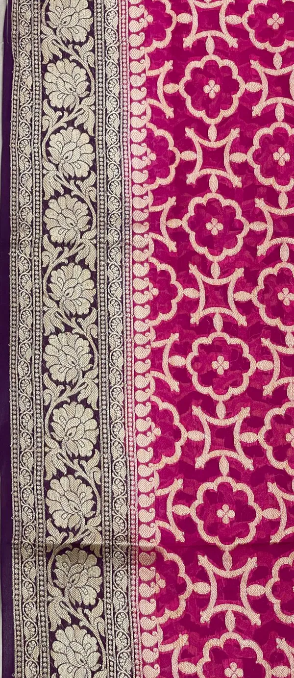 Humairah_Presents_Pure_Handloom_Magenta_Chiffon_Bandhej_Zari_Jaal_with_Contrast_Violet_Zari_Border_and_Violet_Blouse
