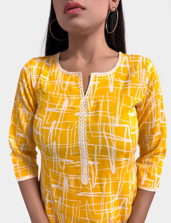 Cotton_Crepe_Yellow_Printed_Suit_Set