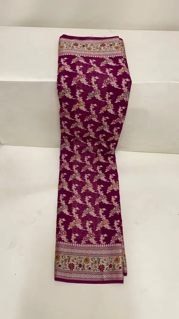 Humairah_Presents_Pure_Handloom_Purple_Chiffon_Alfi_Mina_Zari_Jaal_Minakari_Zari_Border_and_Floral_Big_Boota_Mina_Pallu_Saree_with_Purple_Blouse