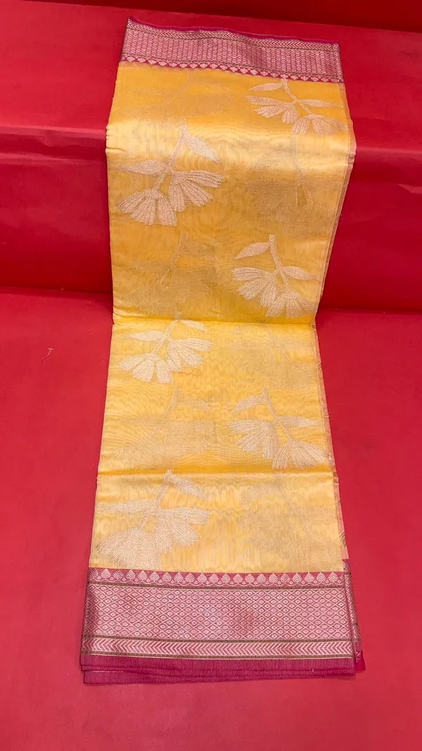 Beige_Cotton_Blend_Banarasi_Sarees_For_Women