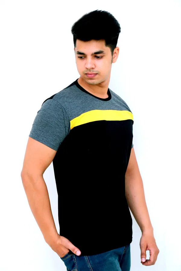 Black_Cotton_Blend_Colorblock_T-Shirt_For_Men