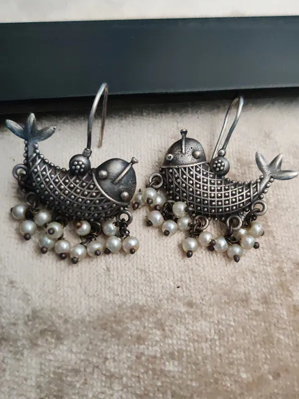 Silver_Fish_Hook_Earrings