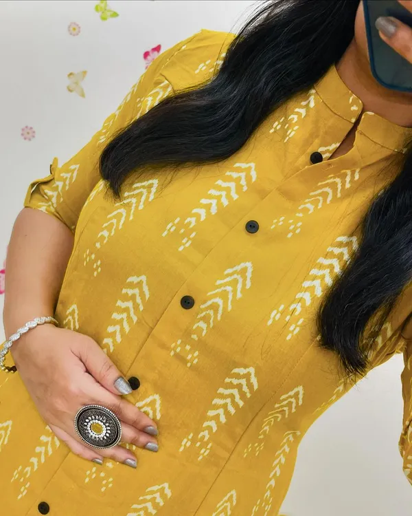 Yellow_Cotton_Kurta_And_Pant_Co-Ord_Set_For_Women