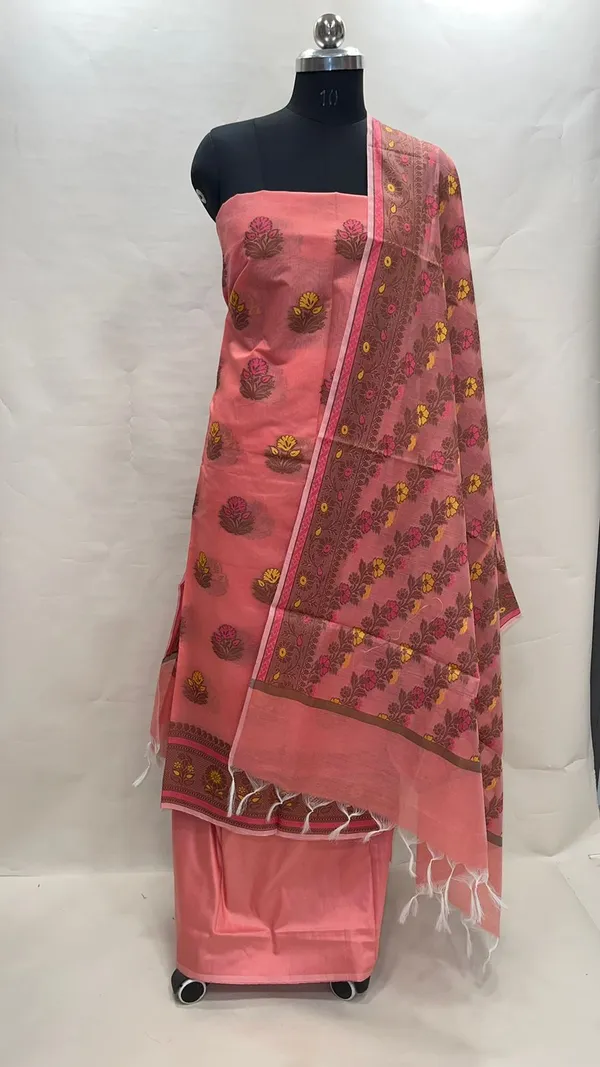 Humairah_Present_Off-white_Cotton_Resham_Zari_Floral_Mina_Boota_3pcs_Suit_Set_accompanied_with_Plain_Bottom_and_Resham_Zari_Mina_Stripe_Jaal_Off-white_Dupatta