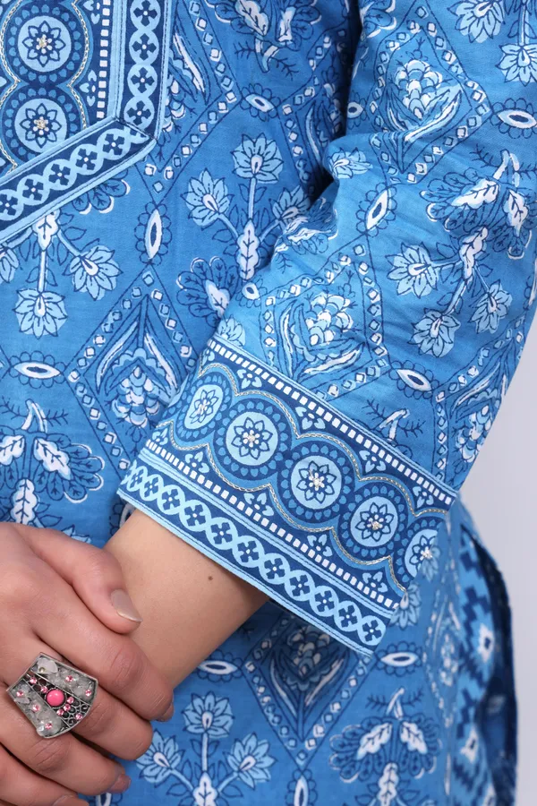 Blue_Pure_Cotton_Block_Printed_Casual_Wear_Kurti_For_Women