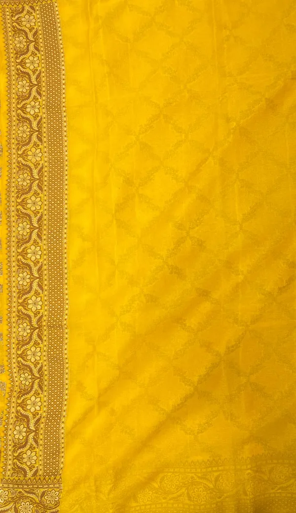Humairah_Presents_Pure_Handwoven_Yellow_Chiffon_Kadiyal_Copper_Zari_Jaal_and_Resham_Mina_Zari_Boota_Pallu_with_Yellow_Blouse