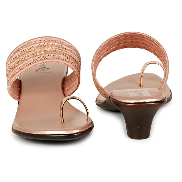 Trendy_Casual_Ethnic_Heels_(Sultan)