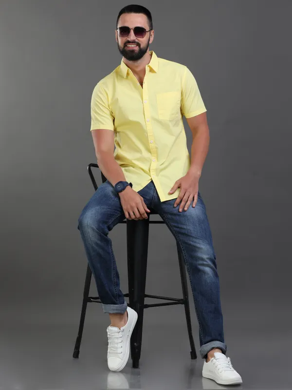 Premium_Mens_Cotton_Poplin_Plain_Shirt_(Yellow)
